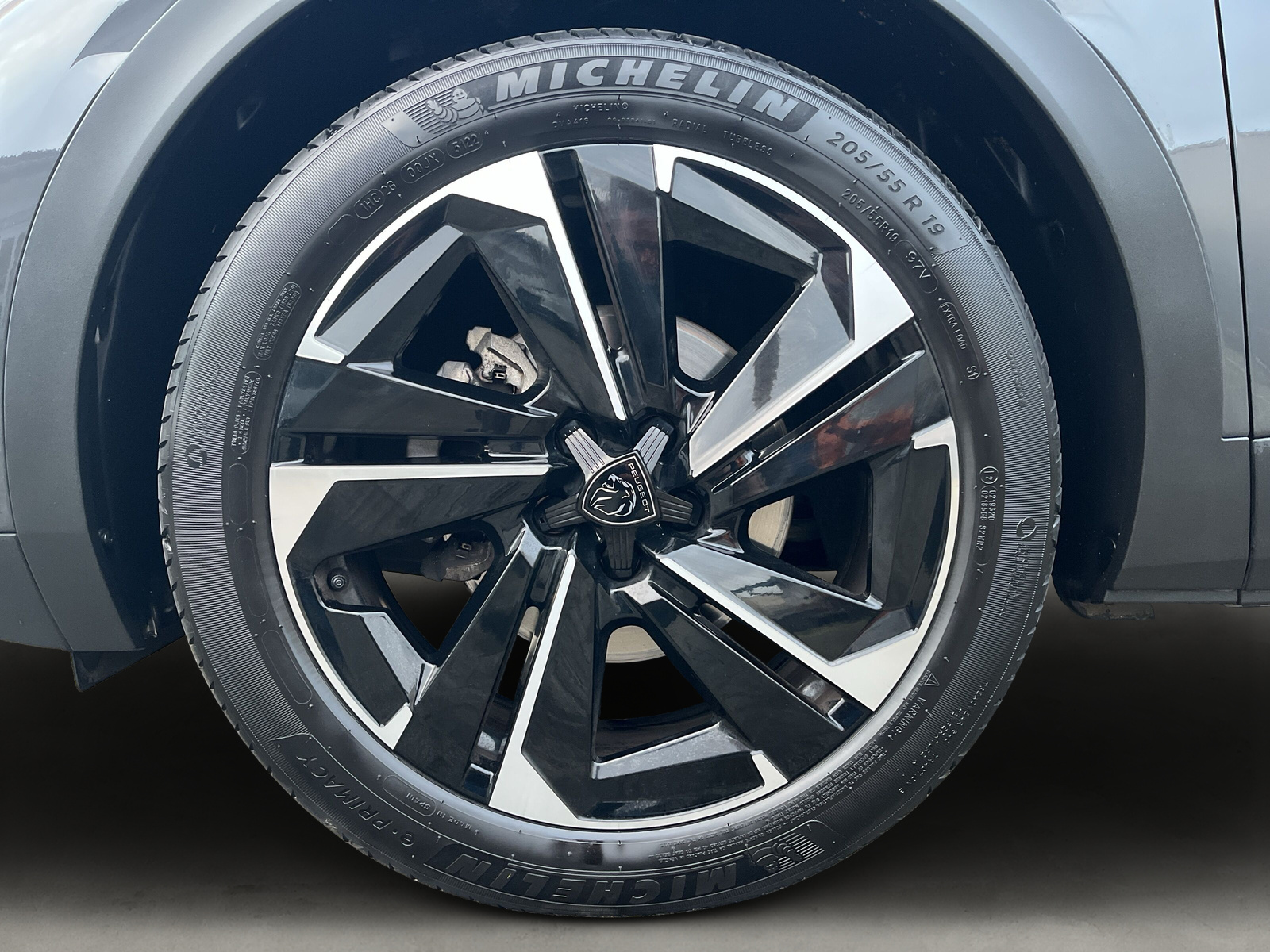 408 Allure Pack 1.2 Puretech 130 EAT8 *360-KAMERA*SHZ*LENKRAD-HZG*