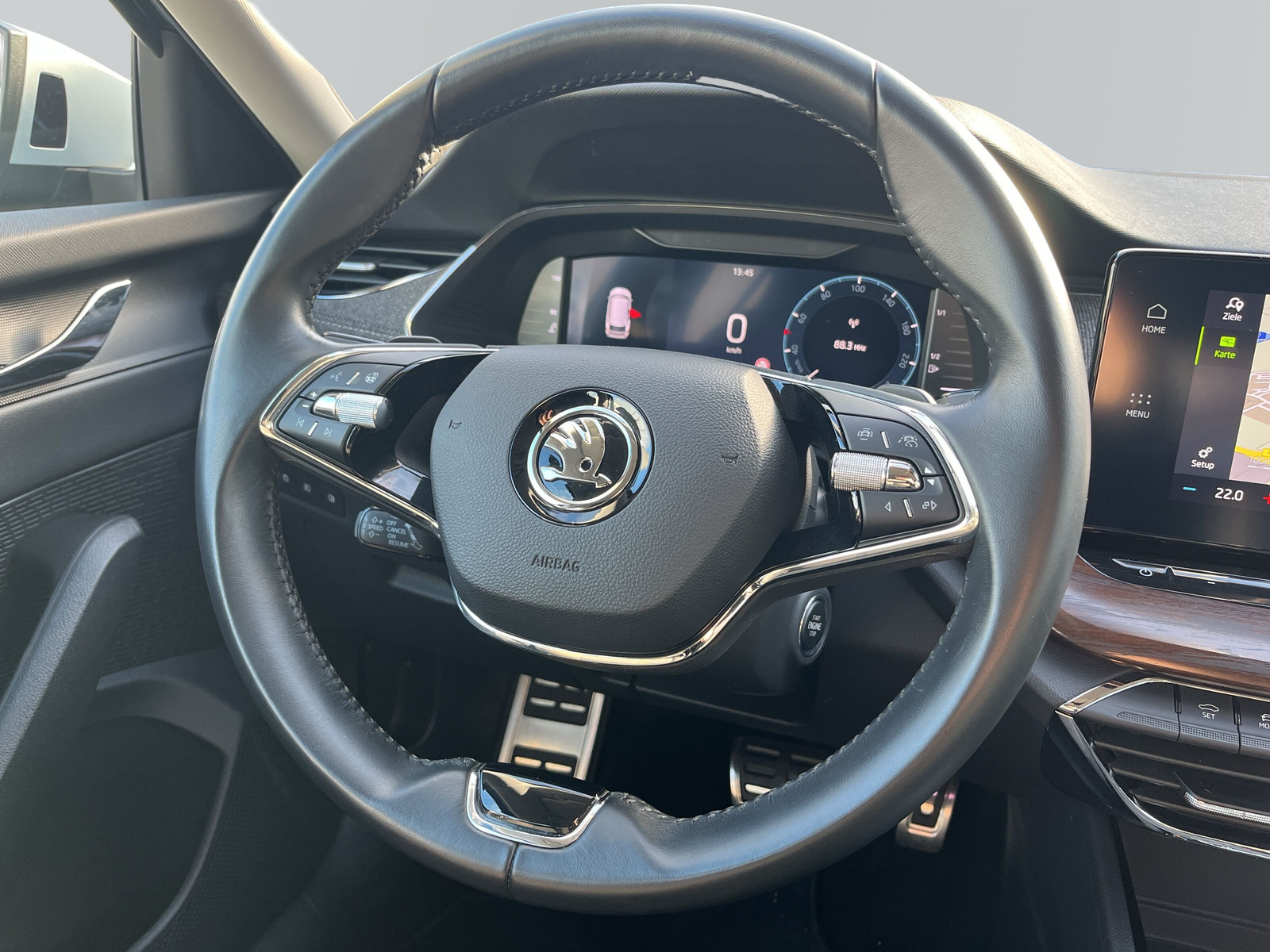 Octavia Combi Scout 4x4 2.0 TDI DSG *DCC*ACC*HEAD-UP*