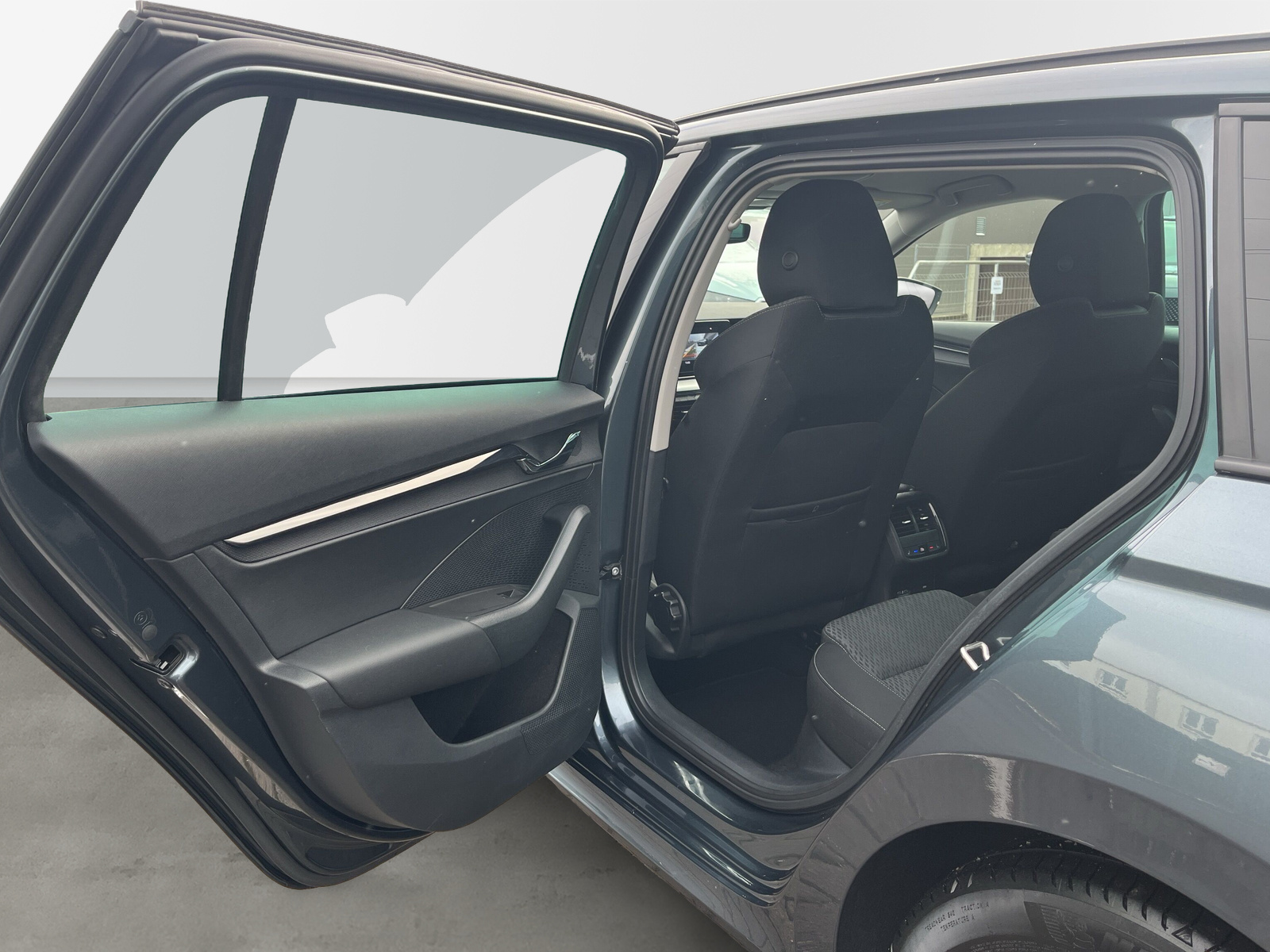 Octavia Combi Clever 1.5 TSI 6-Gang *KAMERA*3-ZONE-KLIMA*SHZ*4+SHZ*