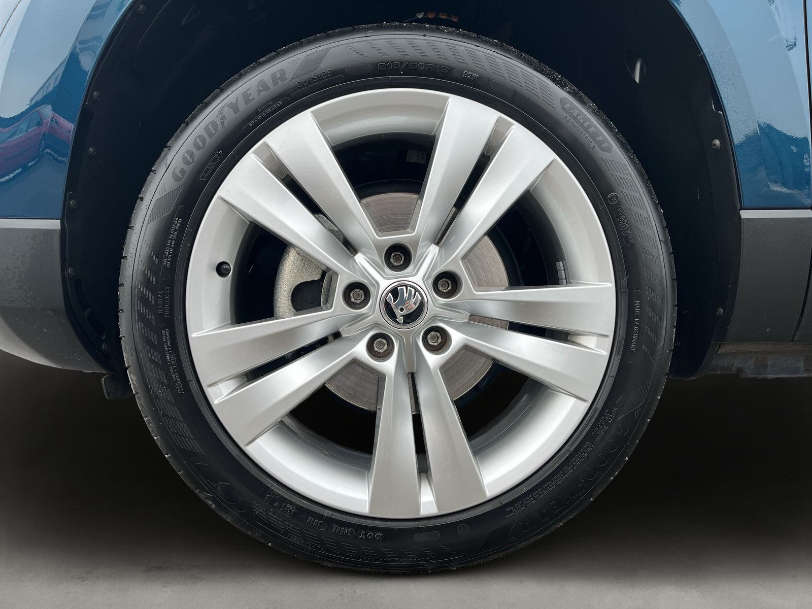 Karoq Style 1.5 TSI 6-Gang *PANORAMA*LED*NAVI*RÜCK-KAMERA*