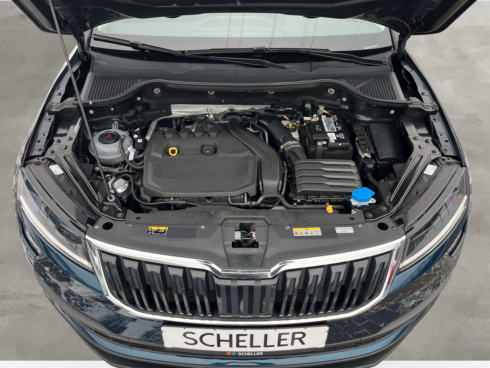 Karoq Style 1.5 TSI 6-Gang *PANORAMA*LED*NAVI*RÜCK-KAMERA*