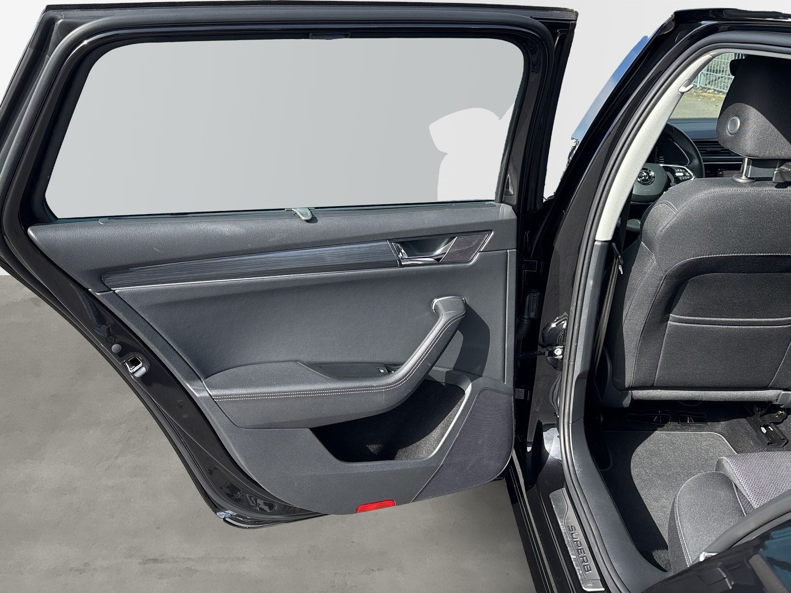 Superb iV Style iV *SHZ*LED*AHK*