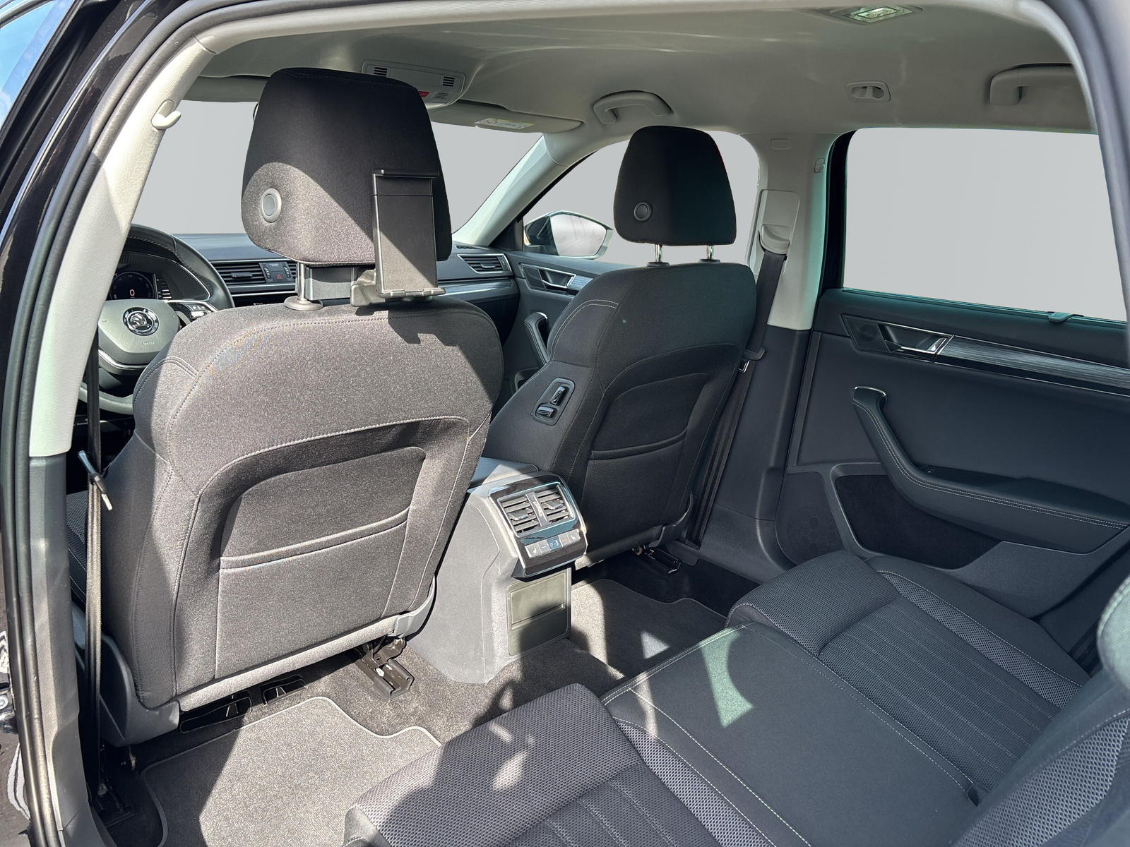 Superb iV Style iV *SHZ*LED*AHK*