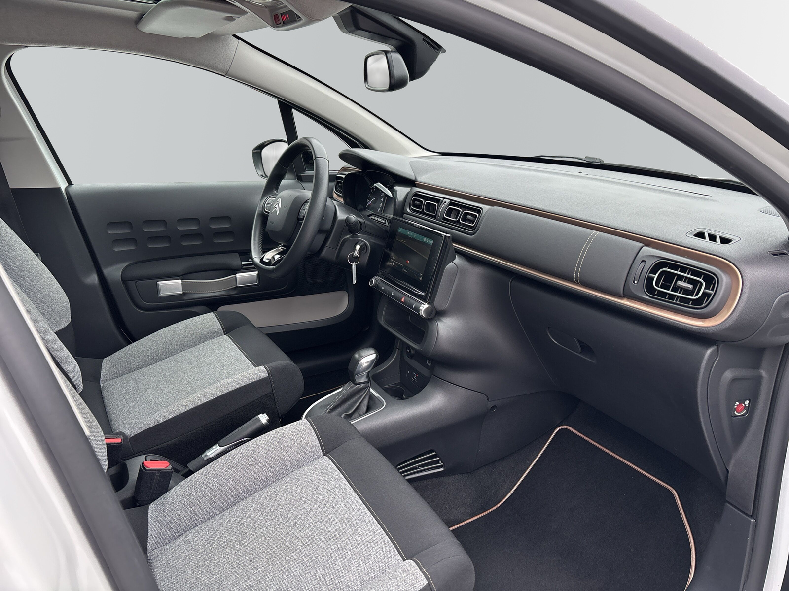 C3 1.2 PureTech Origins Autom. *SHZ*NAVI*PANO*