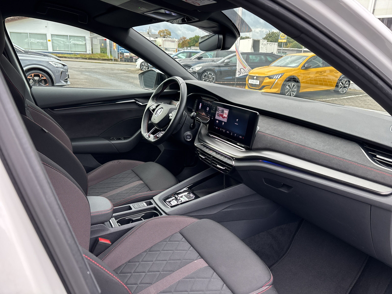 Octavia Combi 2.0 TDI RS 4x4 DSG *AHK*SHZ*LED*