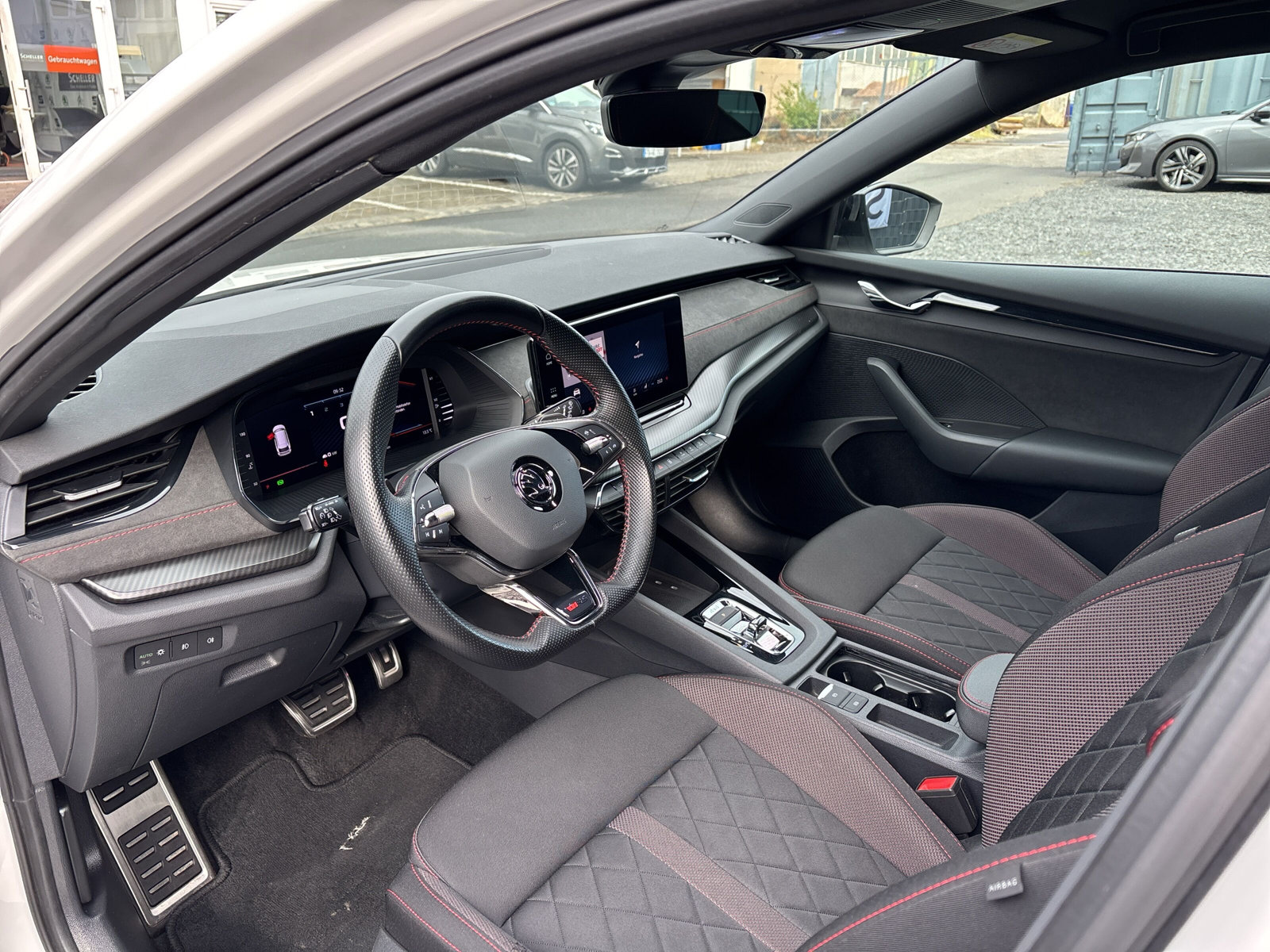Octavia Combi 2.0 TDI RS 4x4 DSG *AHK*SHZ*LED*