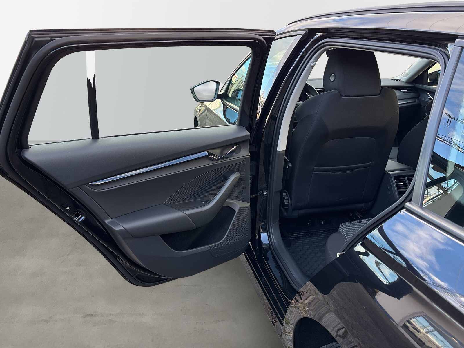 Octavia Combi Ambition *AHK*LED*ALU