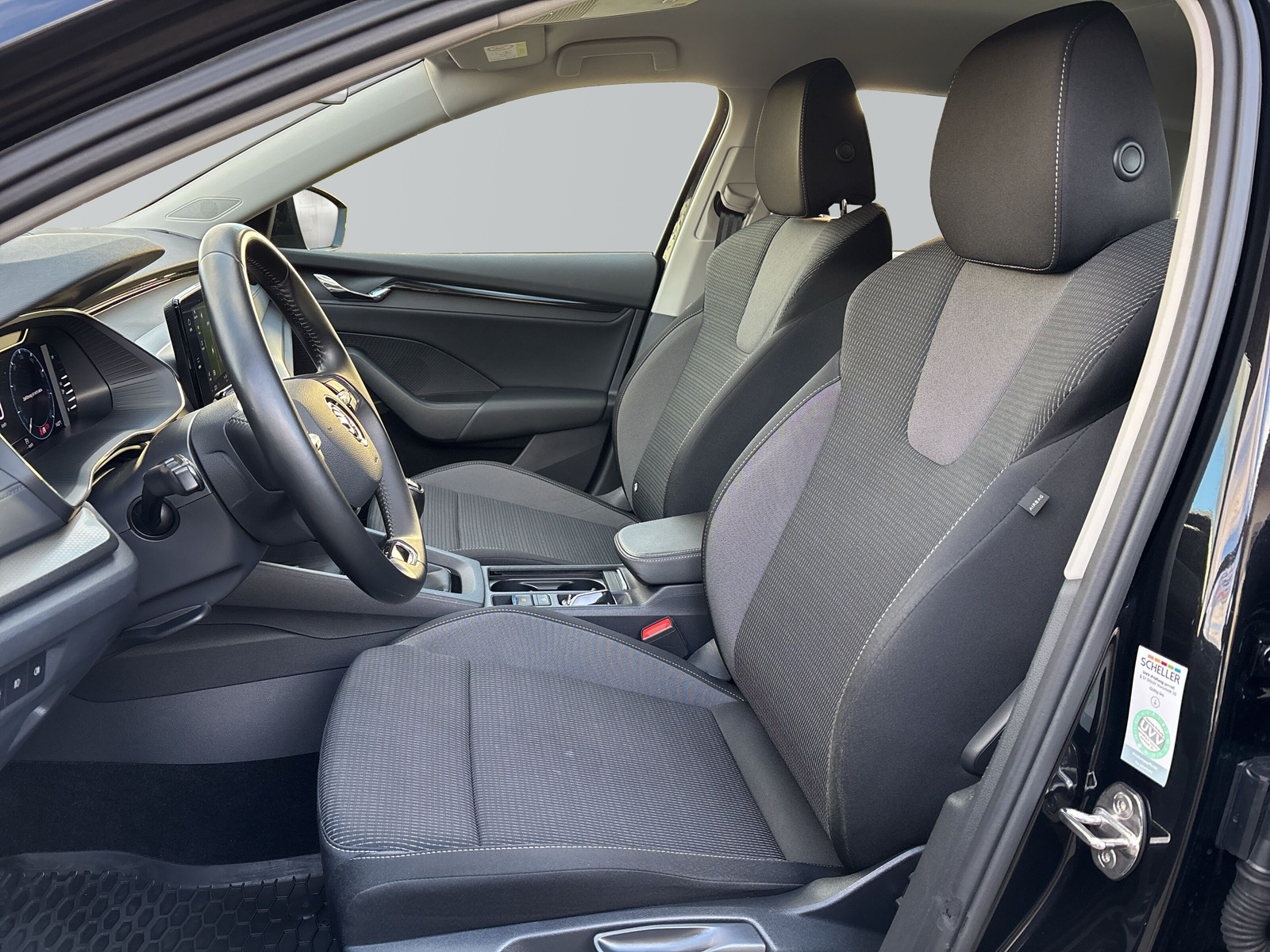 Octavia Combi Ambition *AHK*LED*ALU