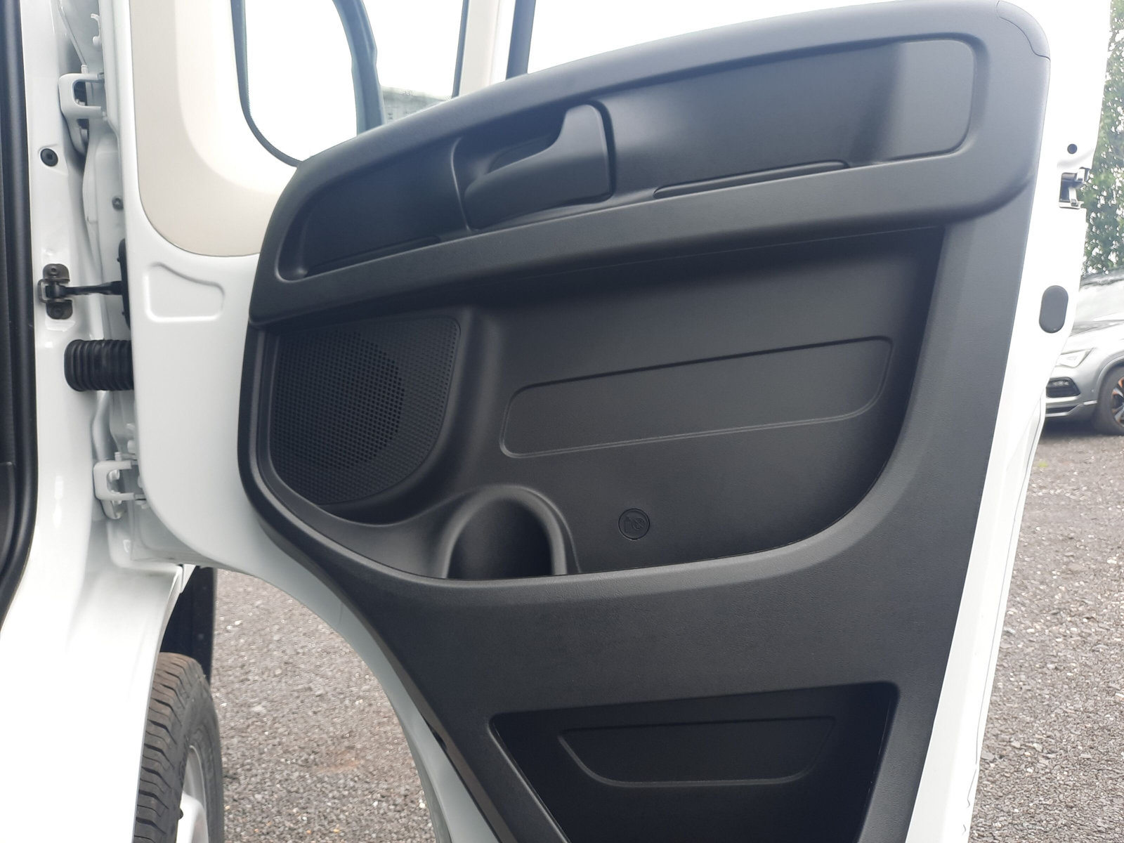 Boxer Kastenwagen 335 L3H2 BlueHDi 140