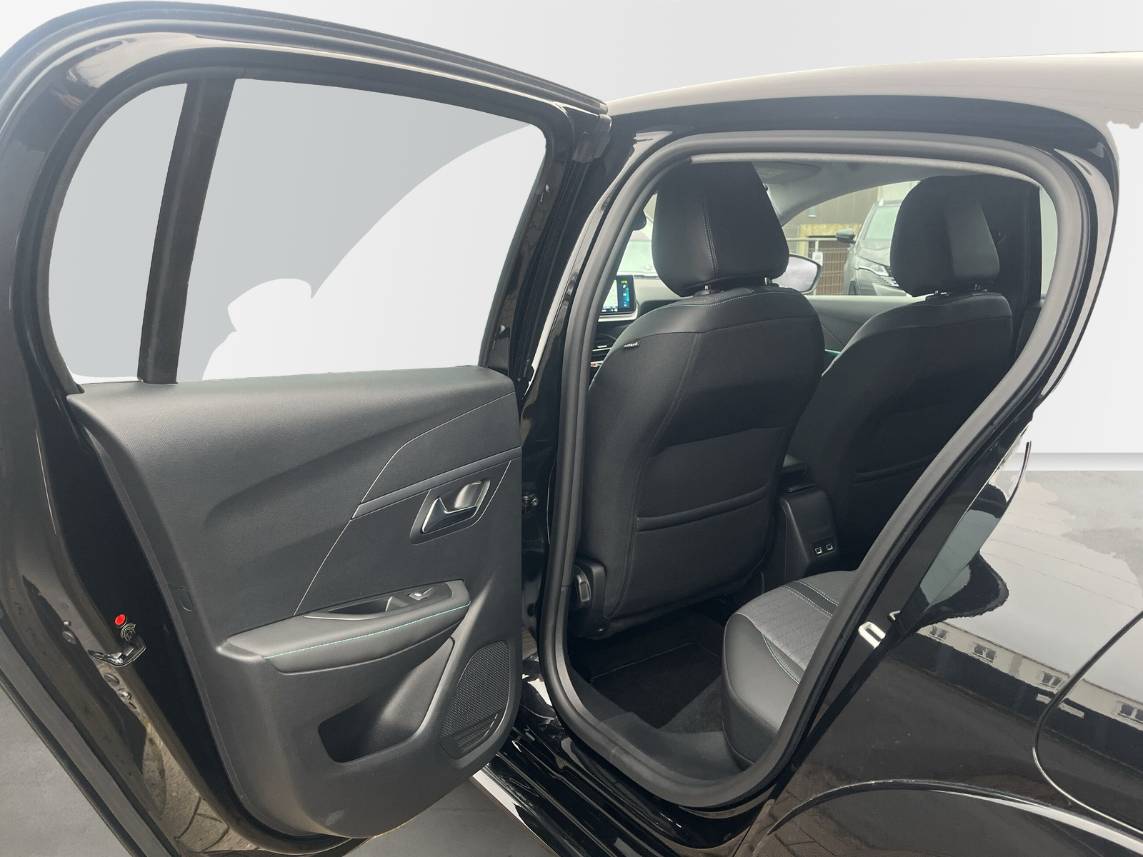 208 e- Allure Pack 50kWh *NAVI*KMAERA*SHZ*