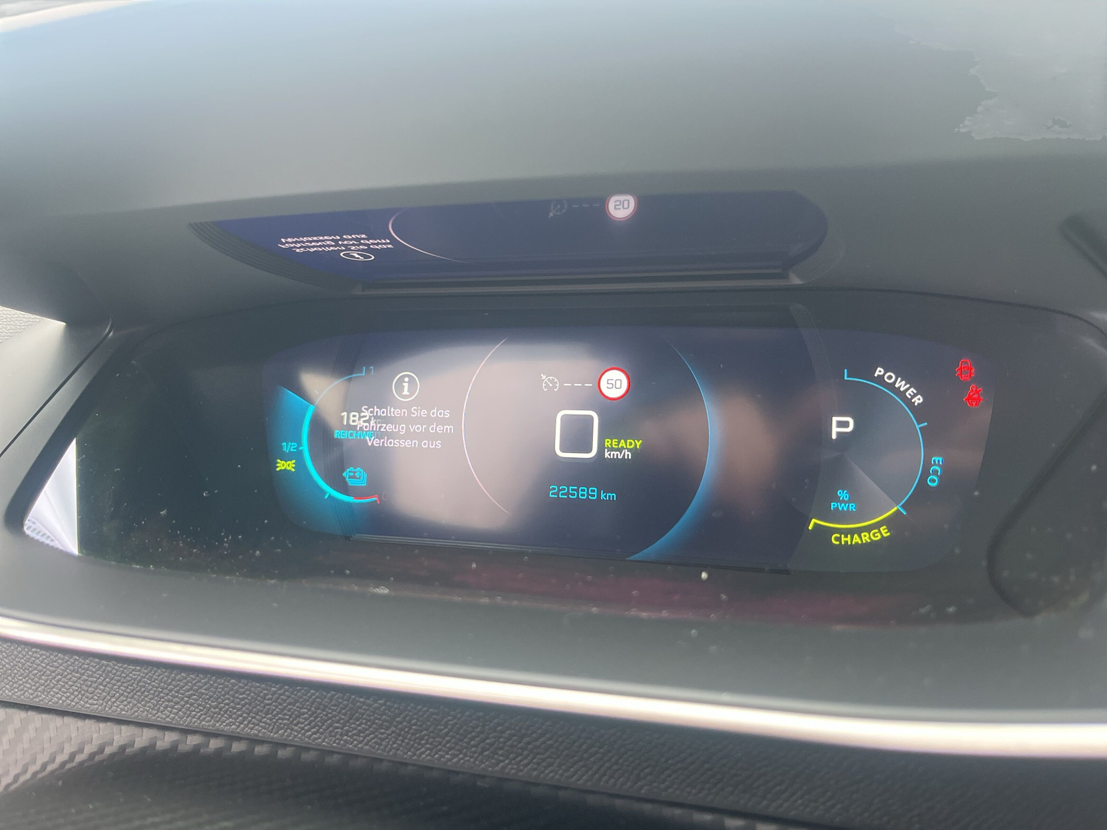 208 e- Allure Pack 50kWh *NAVI*KMAERA*SHZ*