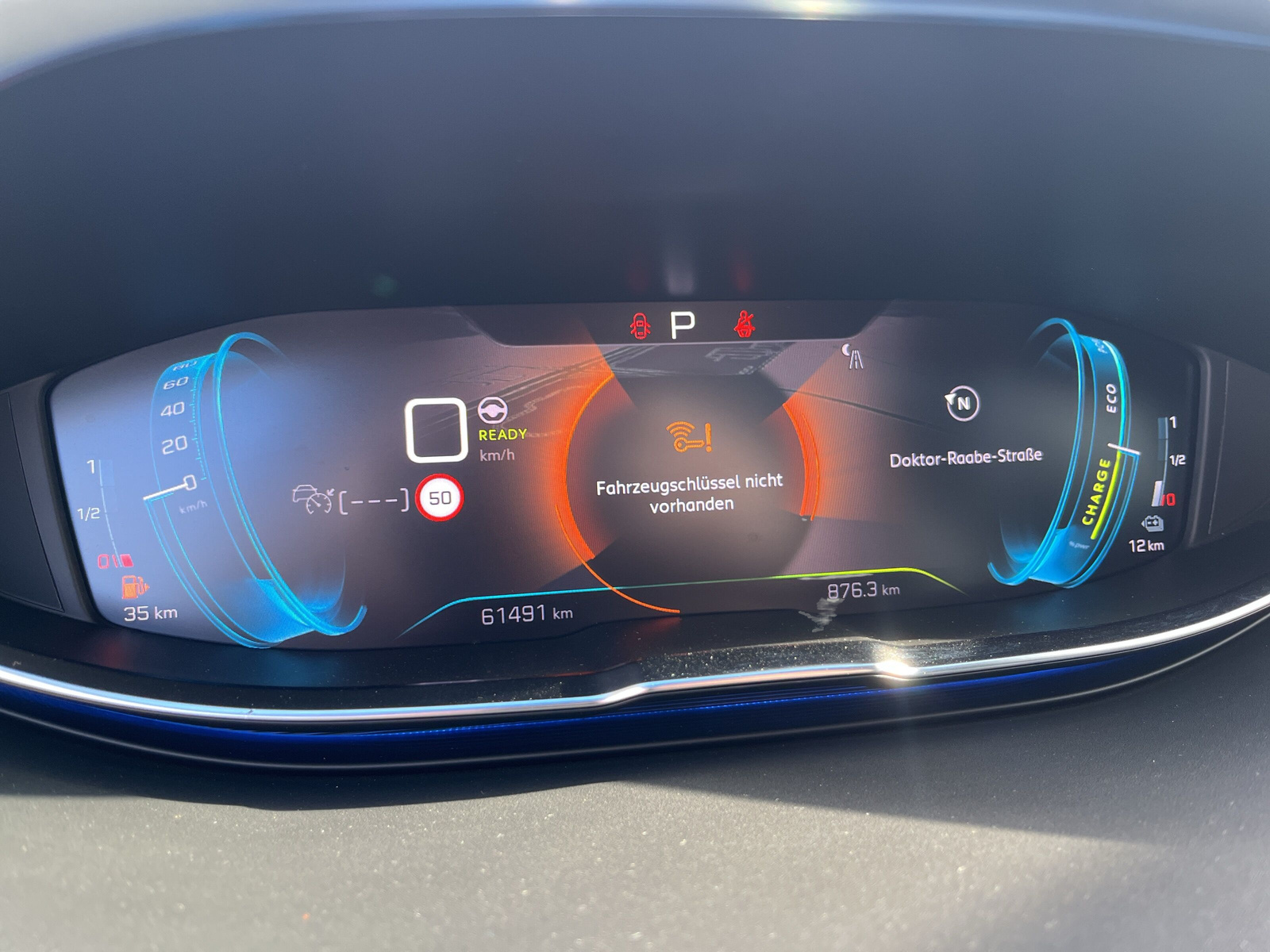 3008 1.6 Hybrid4 300 GT EAT8 *VOLL*VOLL*VOLL*