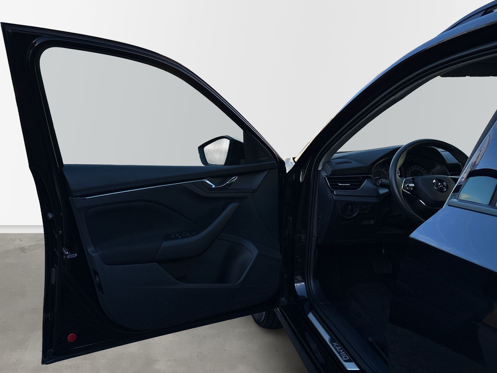 Kamiq Ambition 1.0 TSI DSG *SHZ*LED*AHK*