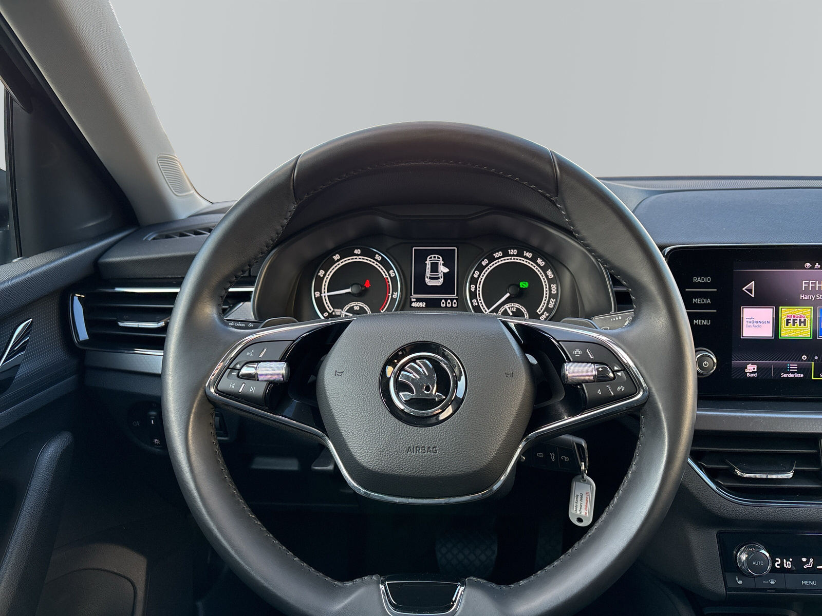 Kamiq Ambition 1.0 TSI DSG *SHZ*LED*AHK*