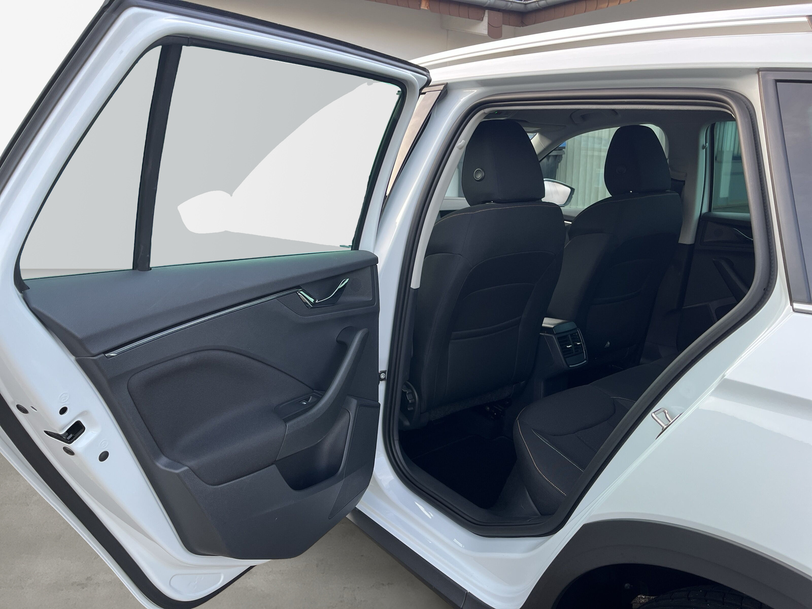 Kamiq Scoutline 1.5 TSI DSG *AHK*ACC*KAMERA*18-ZOLL*