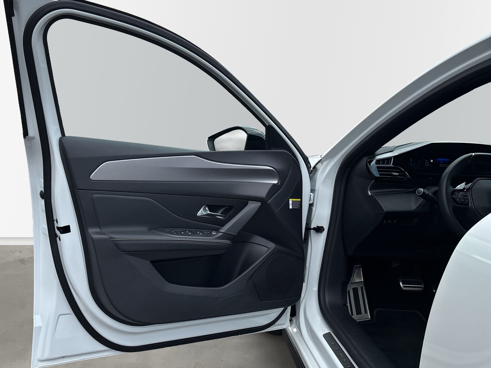 308 Hybrid 225 GT Pack *SHZ*LED*NAVI*360 GRADKAMERA*