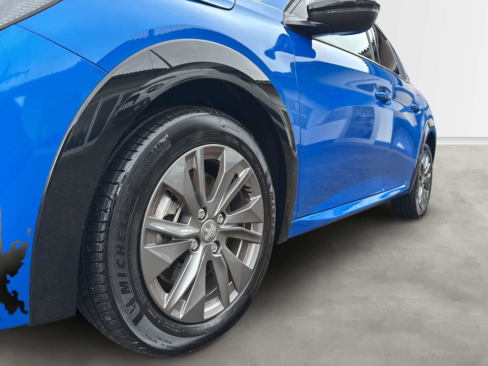 208 e- Allure *SHZ*LED*NAVI*