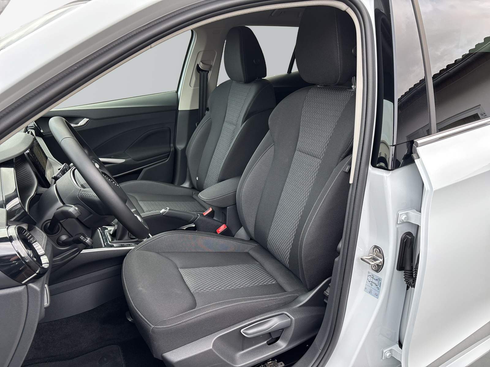 Fabia Style *SHZ*LED*NAVI*