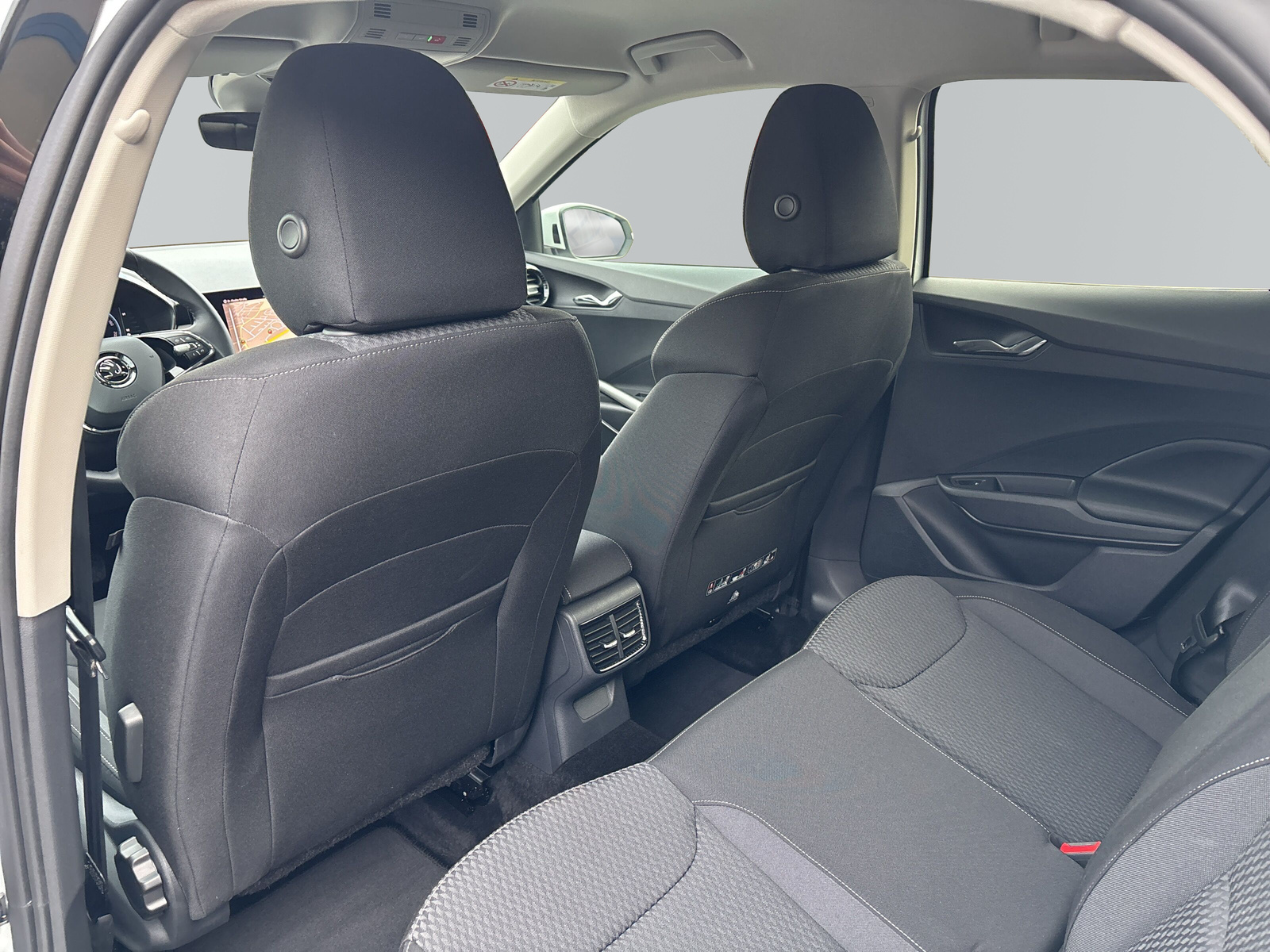 Fabia Style *SHZ*LED*NAVI*