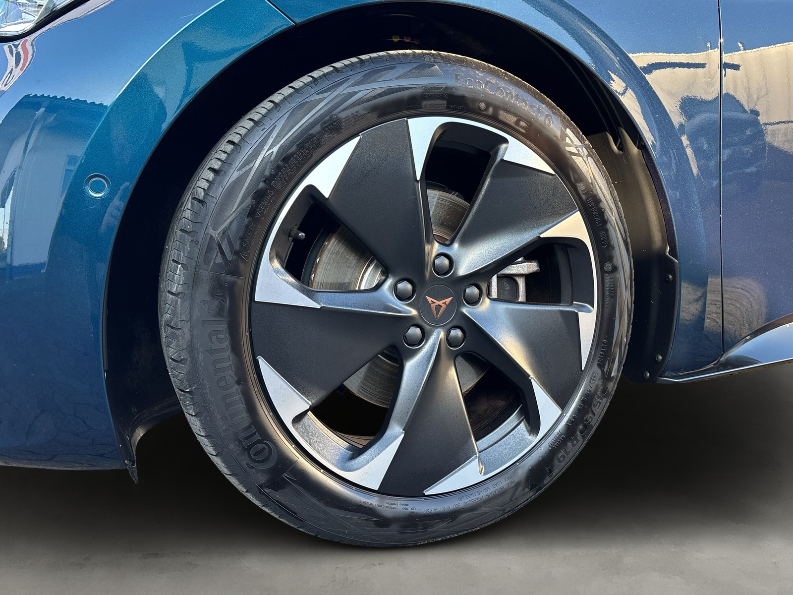 Born 150 kW Exclusive *SHZ*LED*NAVI*PANO*MASSAGE*