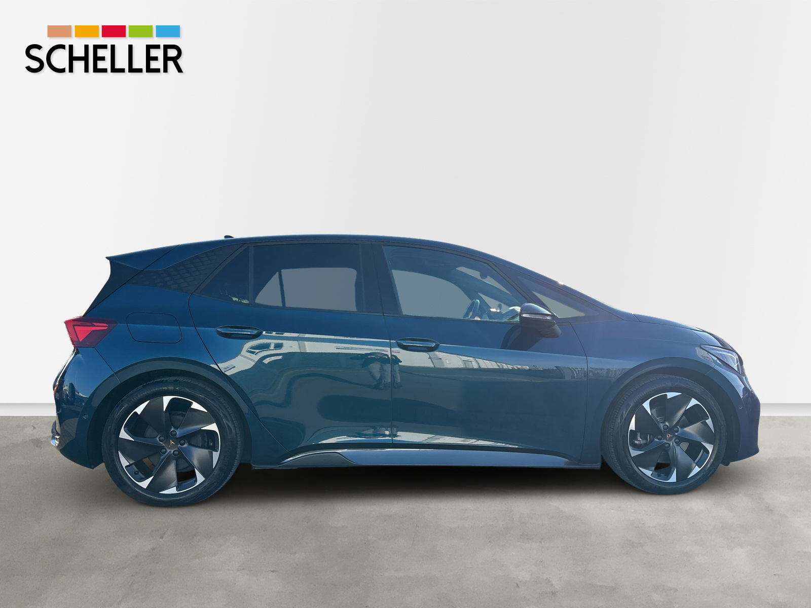 Born 150 kW Exclusive *SHZ*LED*NAVI*PANO*MASSAGE*