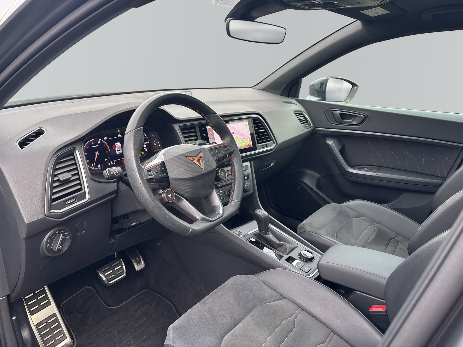 Ateca Basis 4Drive *LED*SHZ*BEATS*PANO*360*