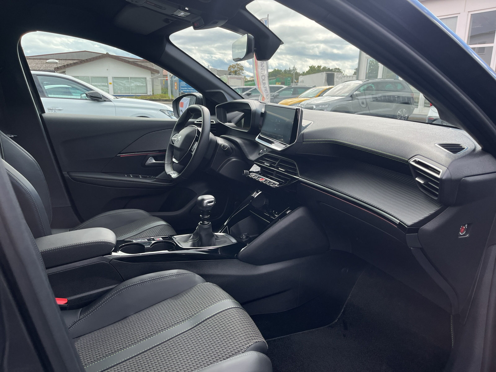 208 GT 1.2 PureTech *SHZ*INDUKTIV*KAMERA*