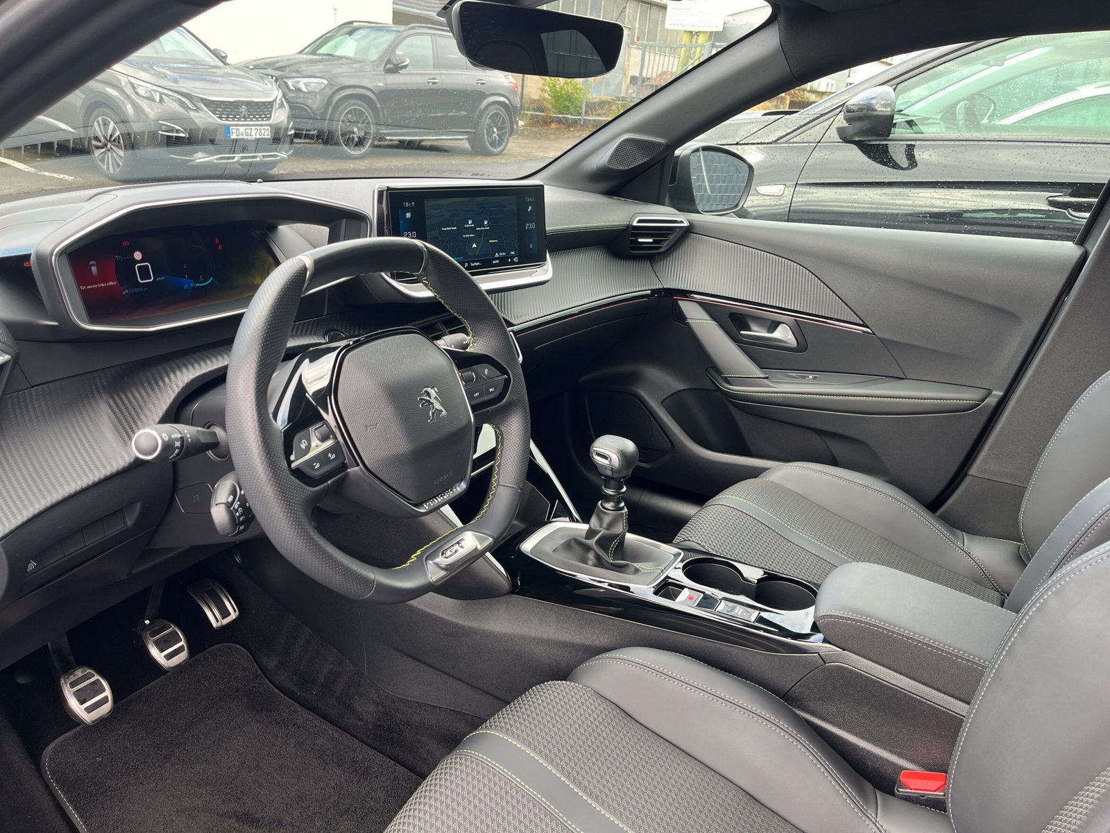 208 GT 1.2 PureTech *SHZ*INDUKTIV*KAMERA*