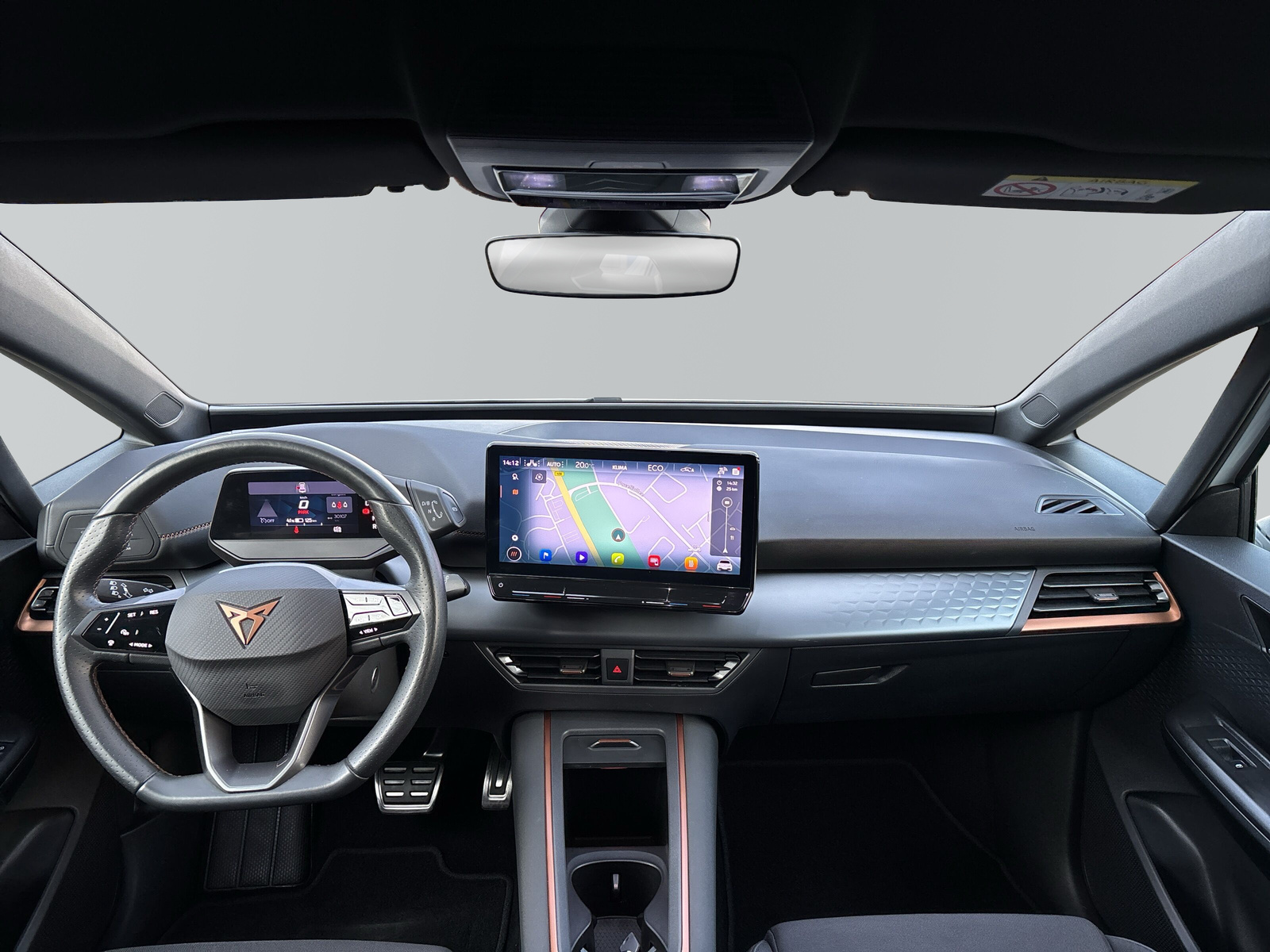 Born 150 kW *SHZ*ACC*NAVI*