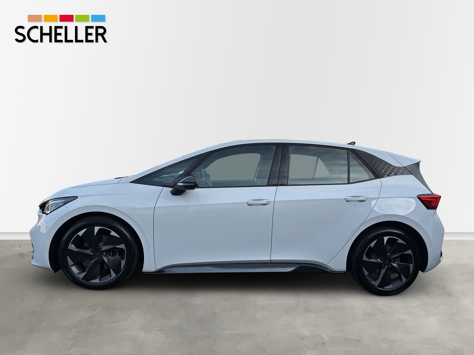 Born 150 kW *SHZ*ACC*NAVI*