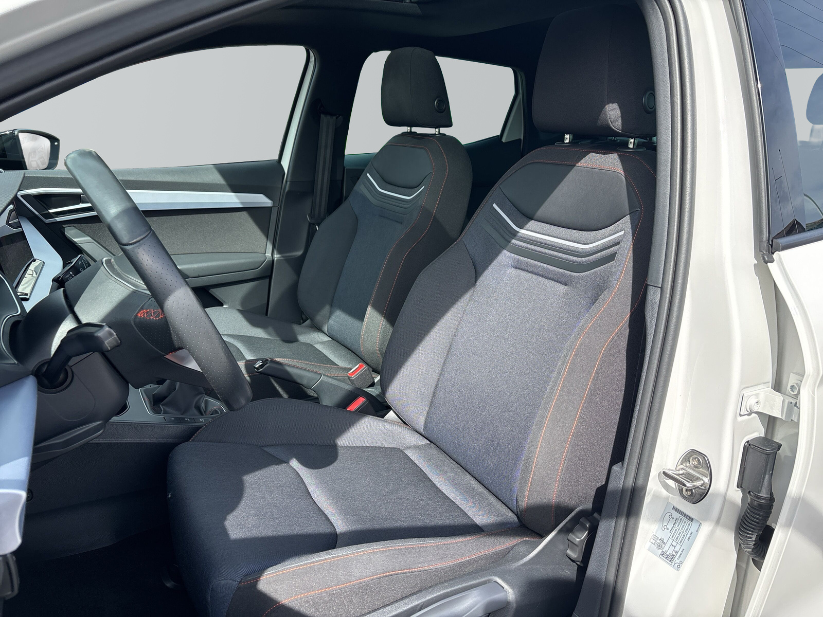 IBIZA 1.0 TSI FR PRO BLACK EDITION *SHZ*LED*NAVI*