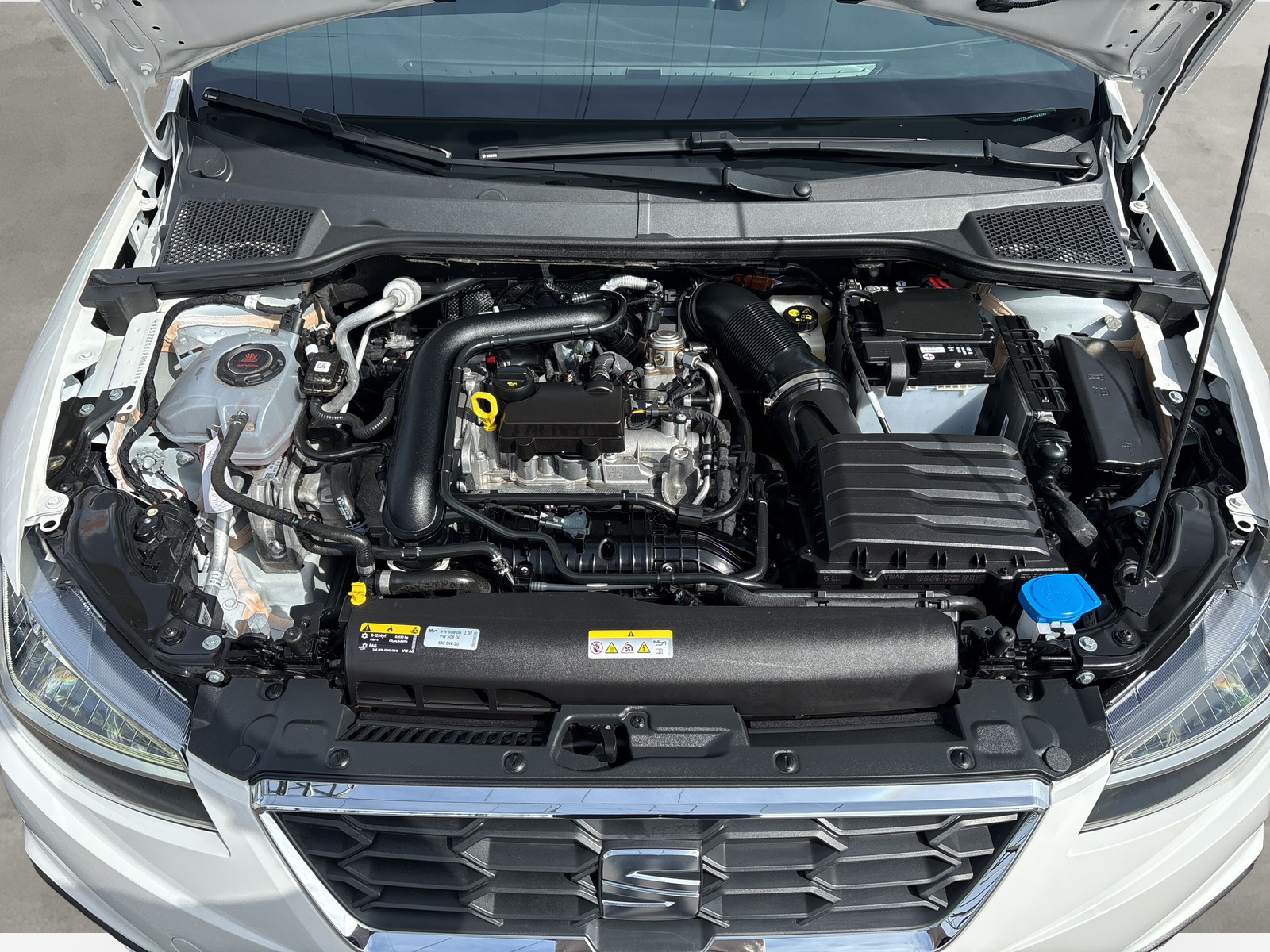 IBIZA 1.0 TSI FR PRO BLACK EDITION *SHZ*LED*NAVI*