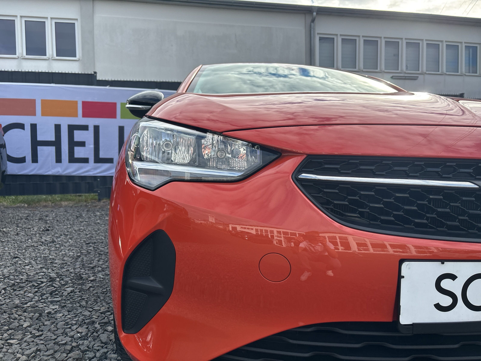 Corsa F e Edition 50 kWh *KAMERA*PDC*SHZ*
