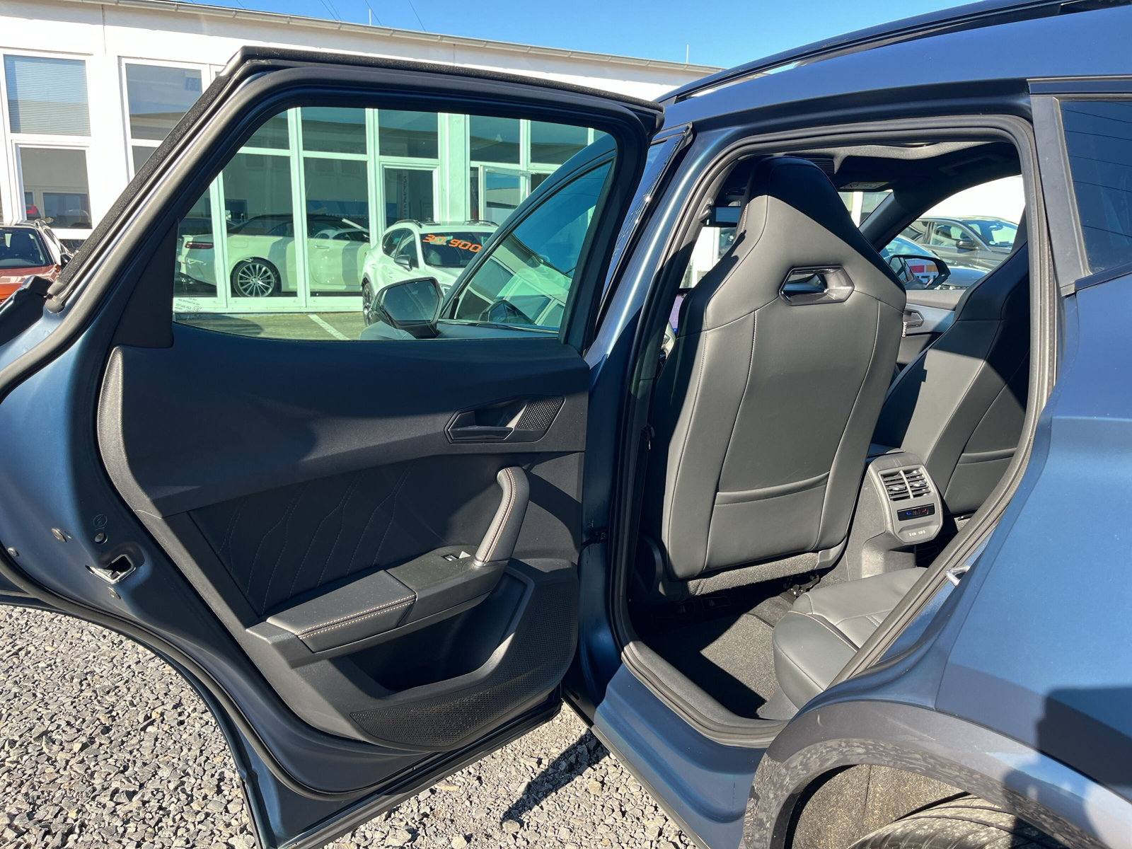 Formentor 2.0 TSI VZ 4Drive *MATT-LACK*PANO*BEATS*LEDER*