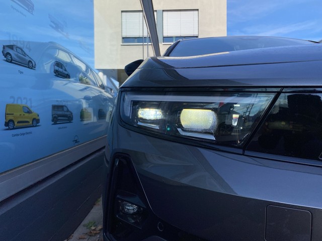 Astra Sports Tourer GS 1.2 Turbo AT-8 TechPaket/Navi/Allwetter