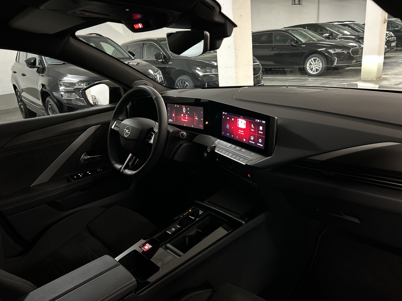 Astra Sports Tourer GS 1.5 Diesel (96 kW / 130 PS) AT-8 Start/Stop AHK|Navi|Alcantara