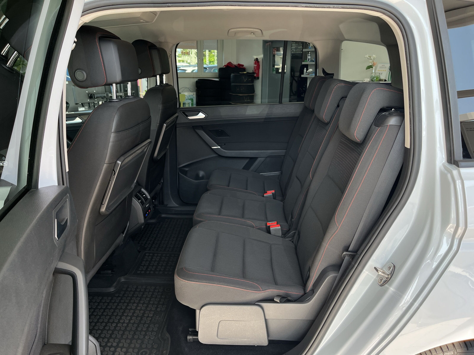 Touran Sound BMT/Start-Stopp *AHK*NAVI*7-SITZE*