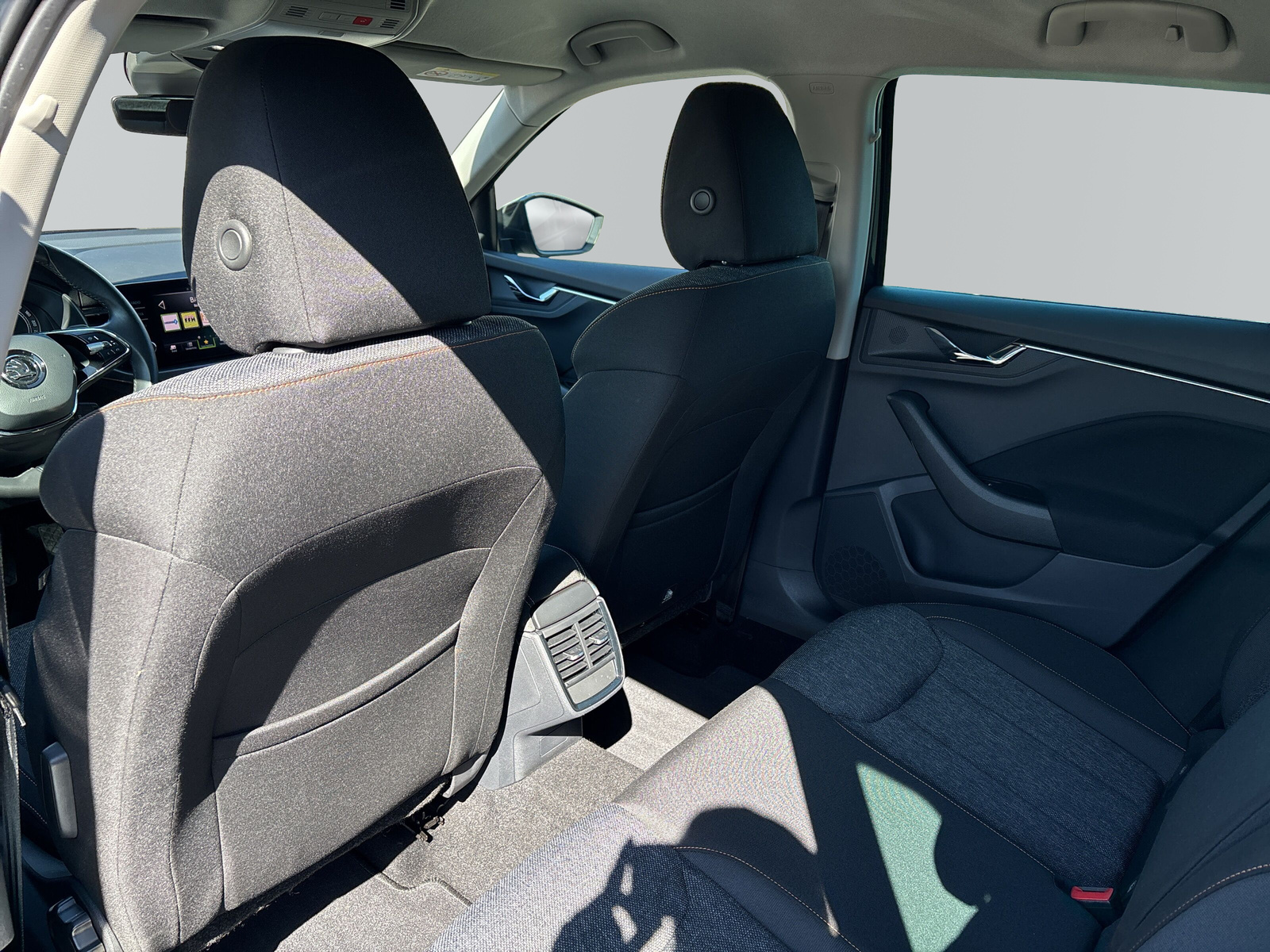 KAMIQ CLEVER 1.0 TSI *SHZ*LED*AHK*