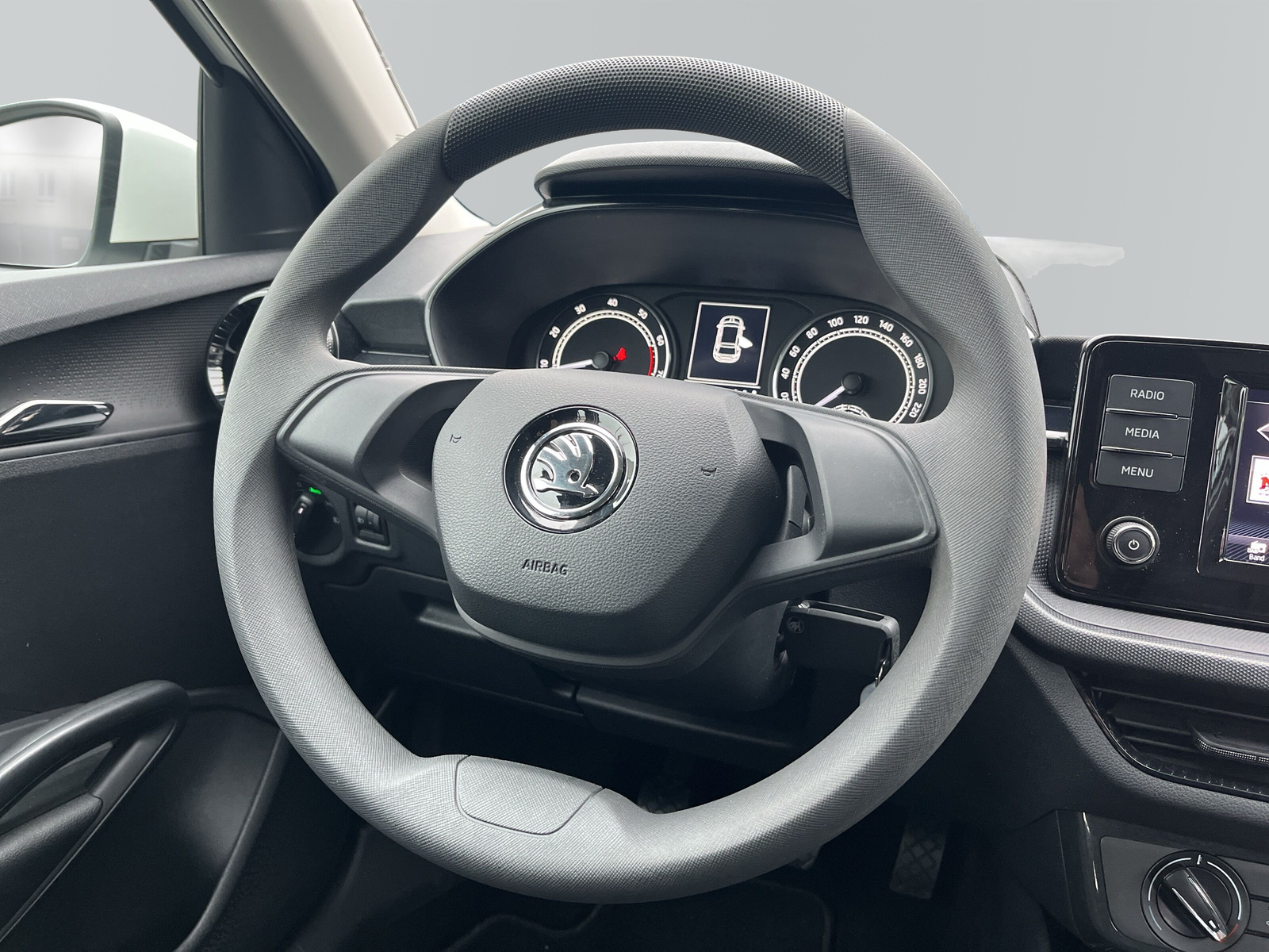 Fabia Active 1.0 MPI 5-Gang *PDC*BEGRENZER*LED*