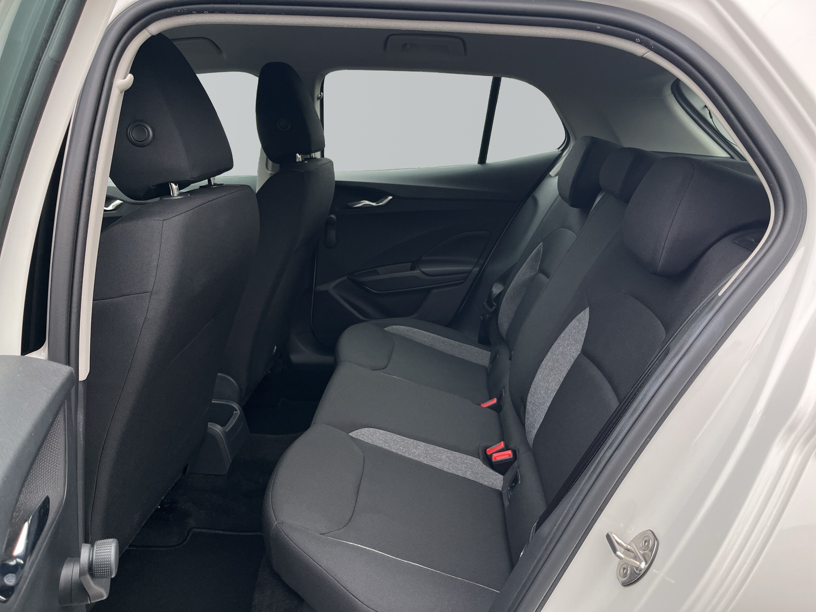 Fabia Active 1.0 MPI 5-Gang *PDC*BEGRENZER*LED*