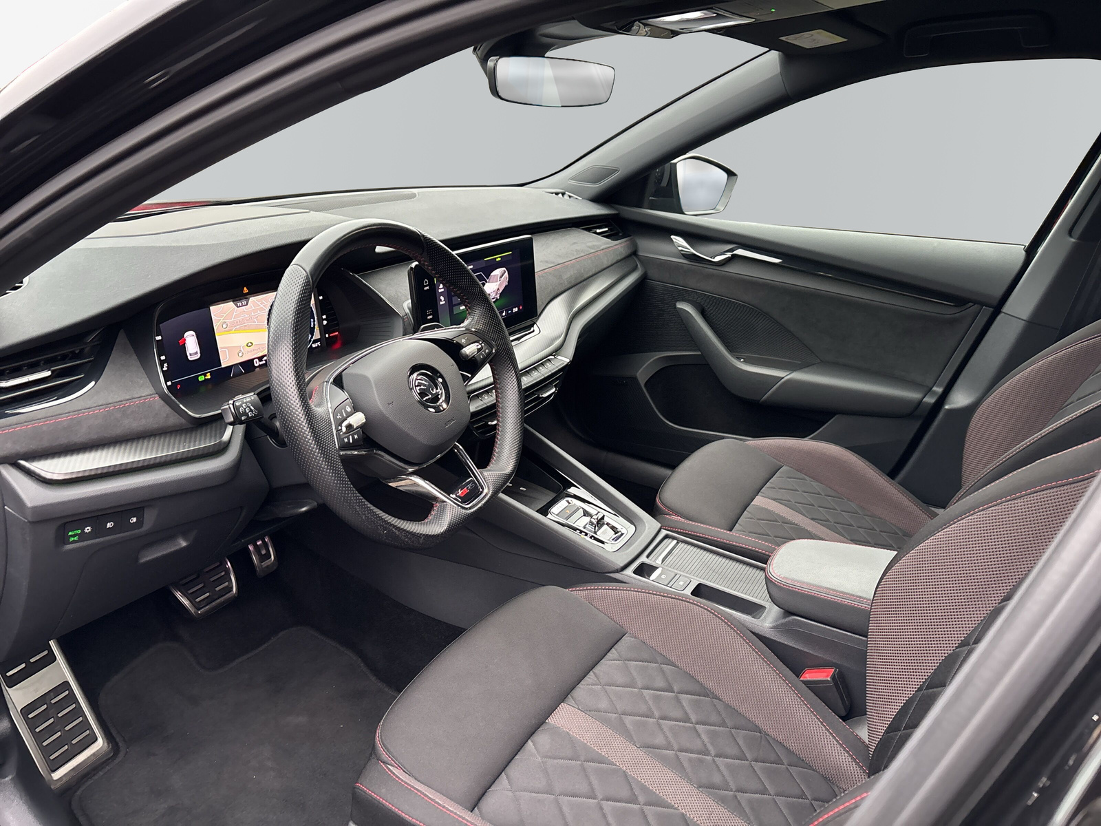 Octavia Combi RS 4x4 2.0 TDI DSG *HEAD-UP*NAVI*CANTON*AHK*