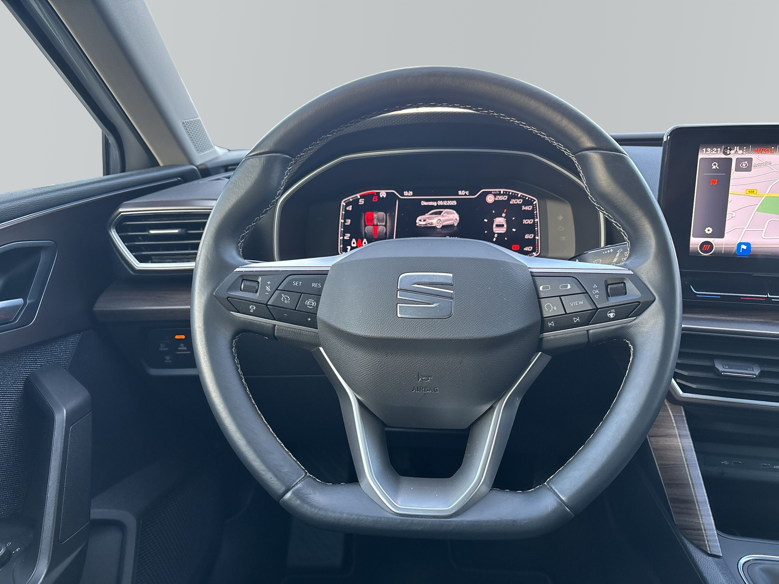 Leon Sportstourer Xcellence *SHZ*LED*NAVI*