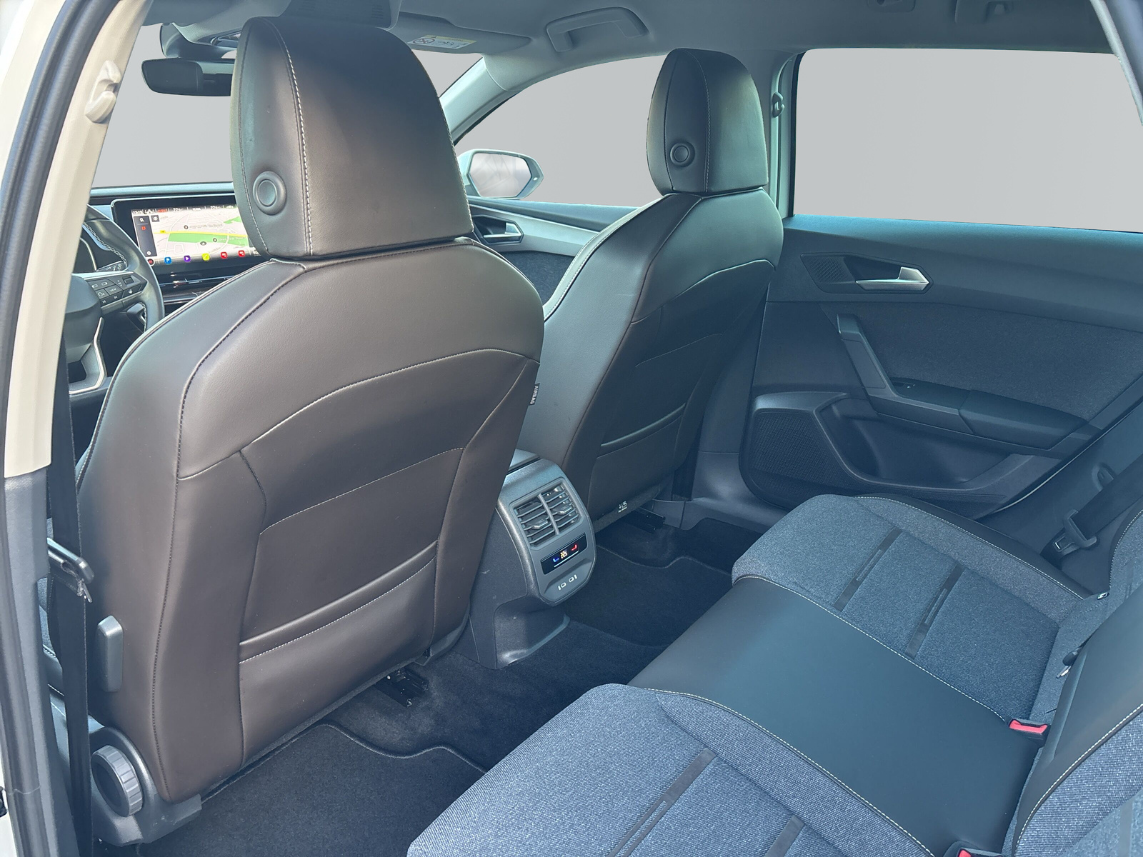 Leon Sportstourer Xcellence *SHZ*LED*NAVI*