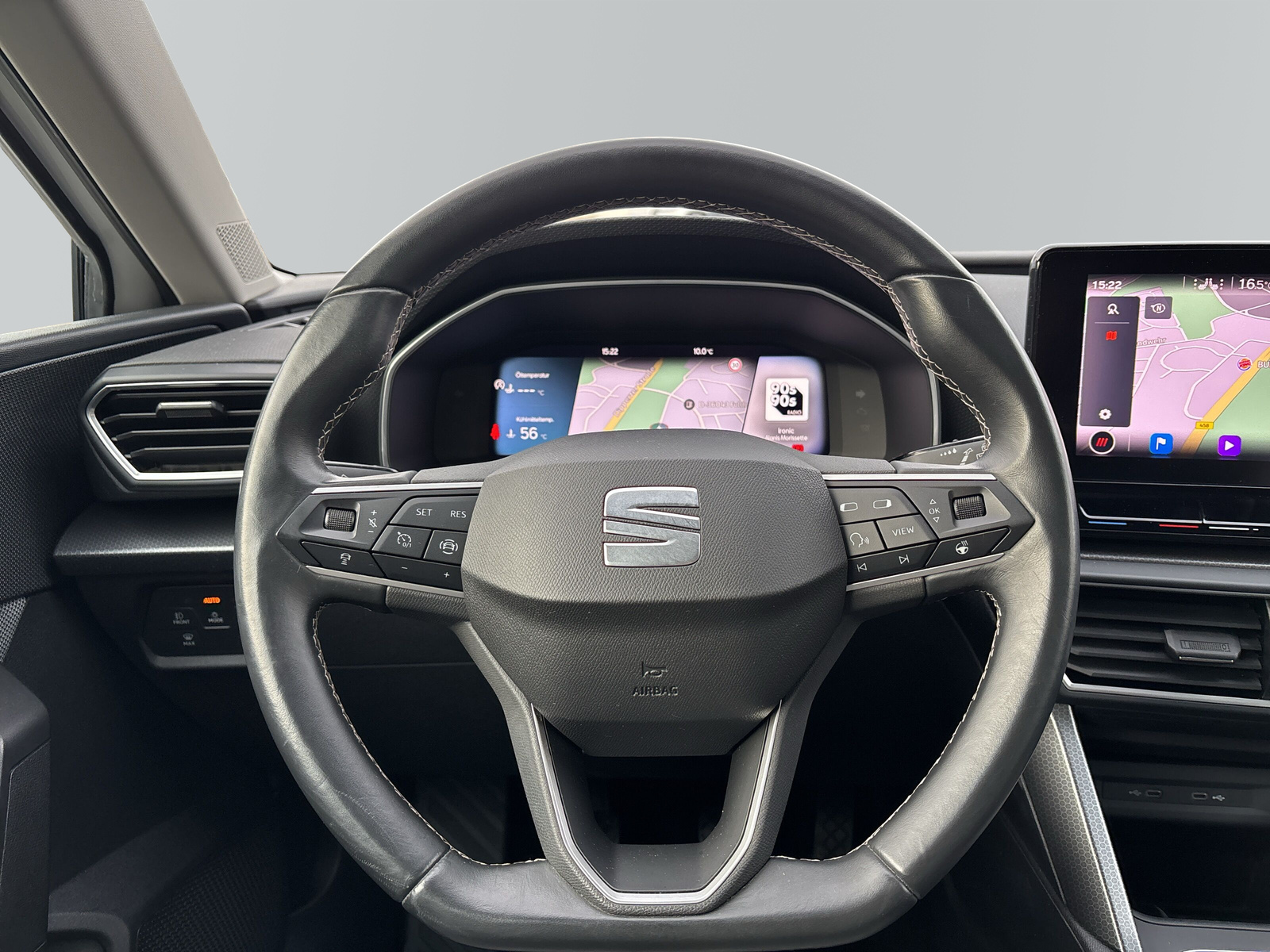 Leon Sportstourer Style 2.0 TDI 6-Gang *AHK*NAVI*KAMERA+PDC*LED*