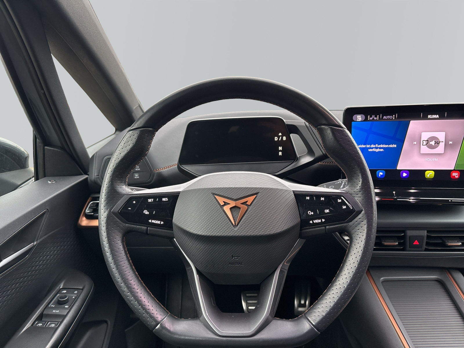 Born 150 kW *SHZ*LED*