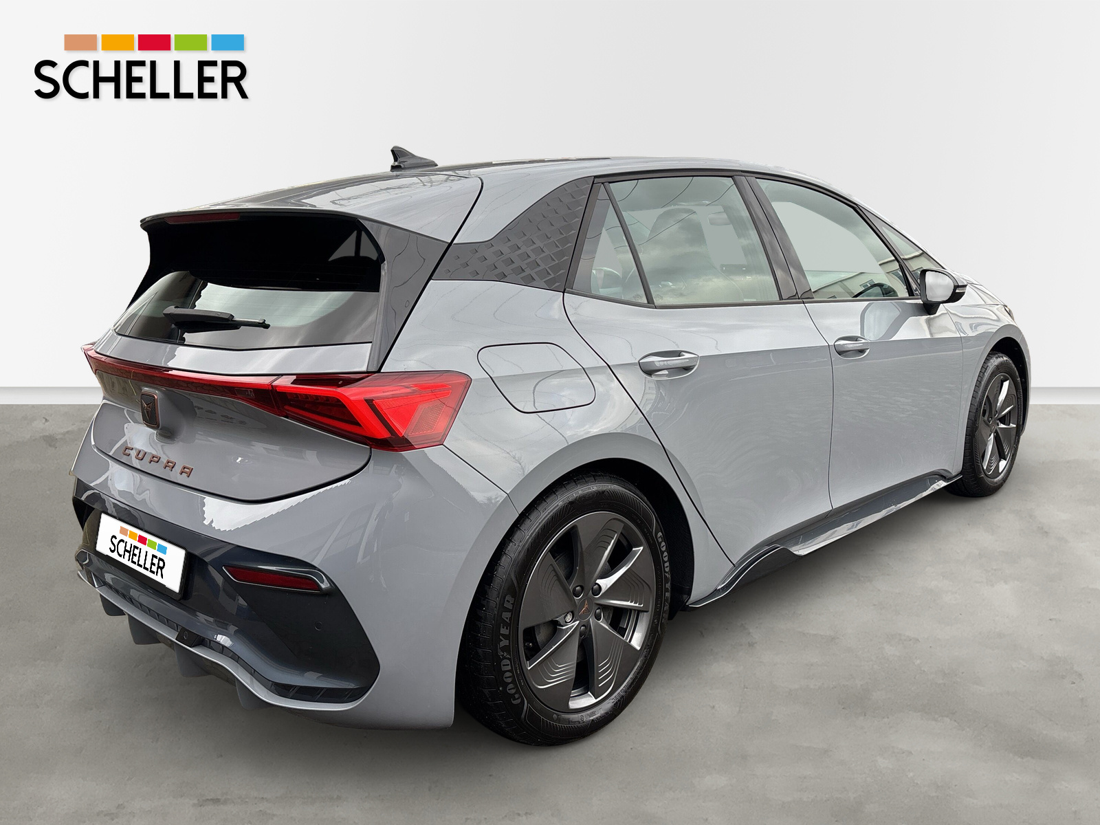 Born 150 kW *SHZ*LED*