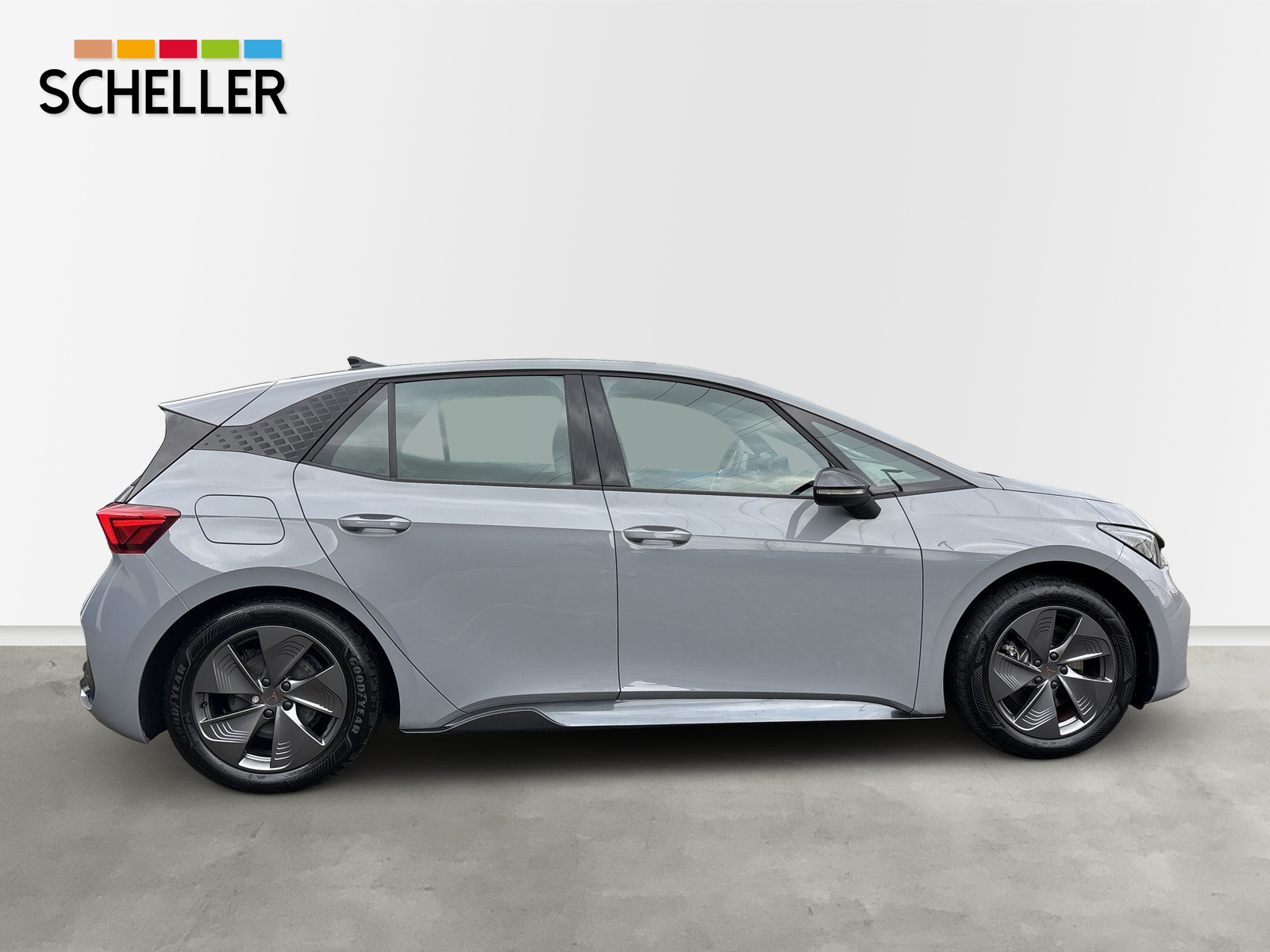 Born 150 kW *SHZ*LED*