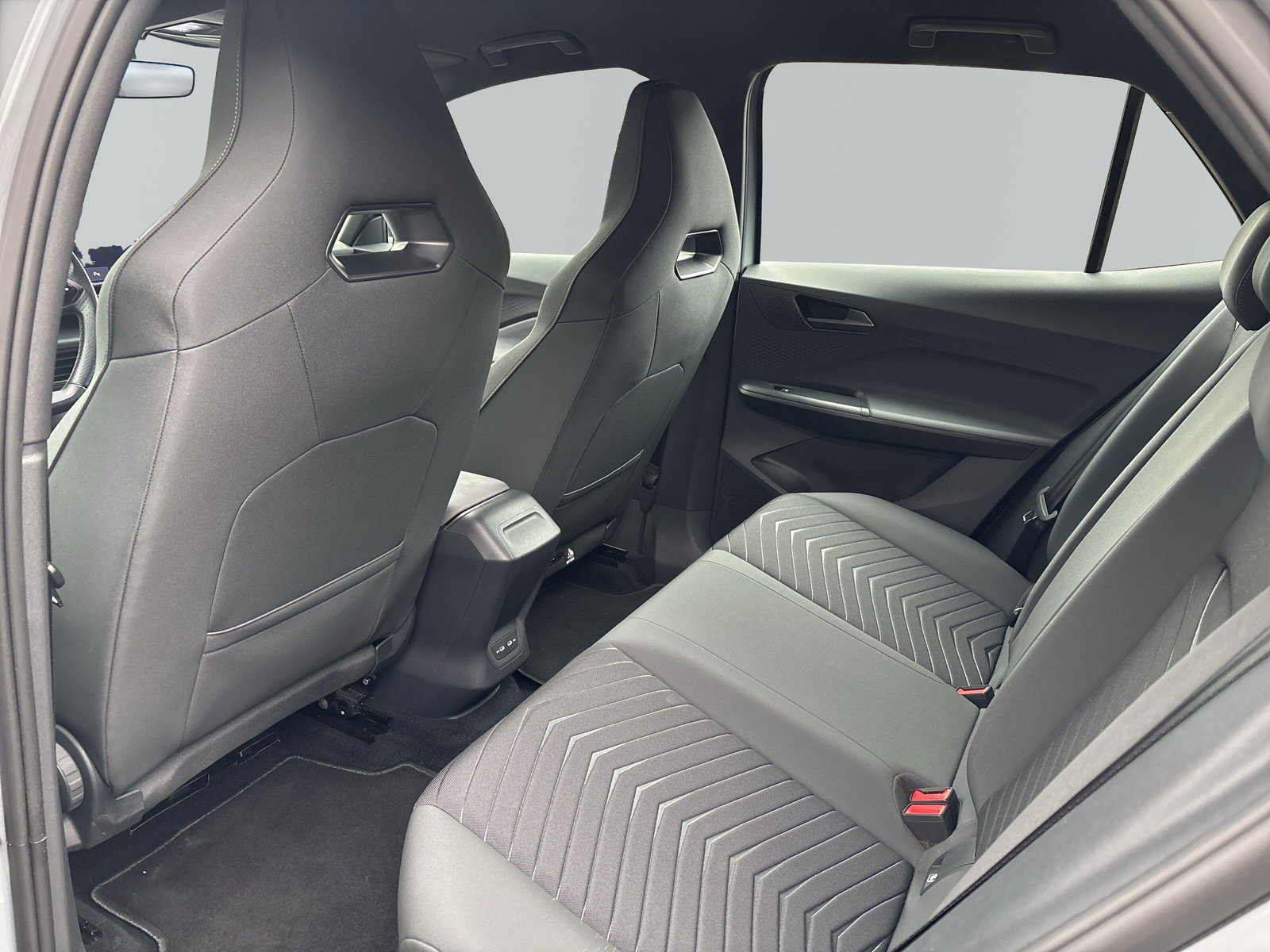 Born 150 kW *SHZ*LED*