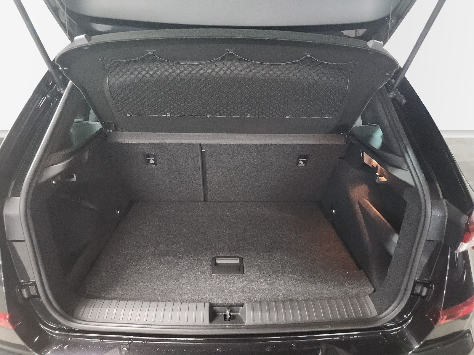 Kamiq Tour 1,0 TSI 85 kW 7-Gang-DSG *Aktionsfahrzeug*