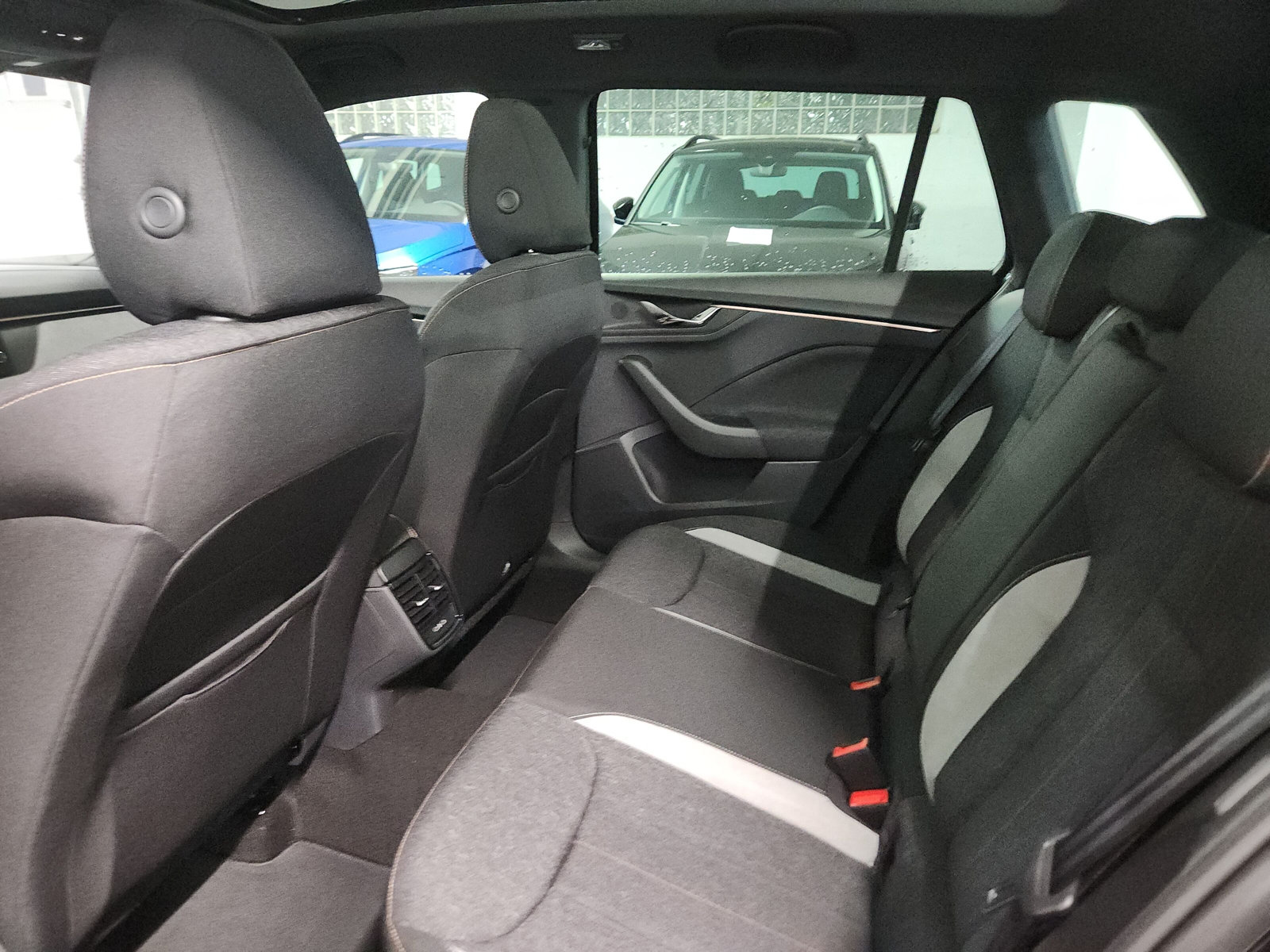 Kamiq Tour 1,0 TSI 85 kW 7-Gang-DSG *Aktionsfahrzeug*